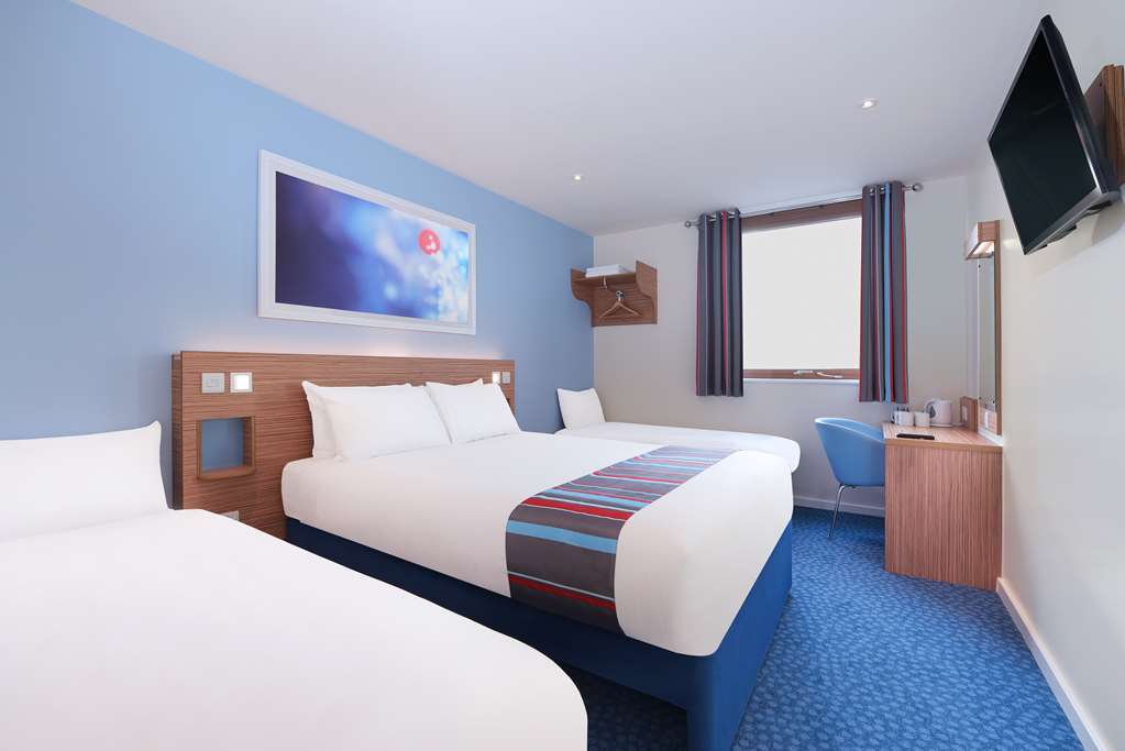 Travelodge Walton On Thames Ruang foto